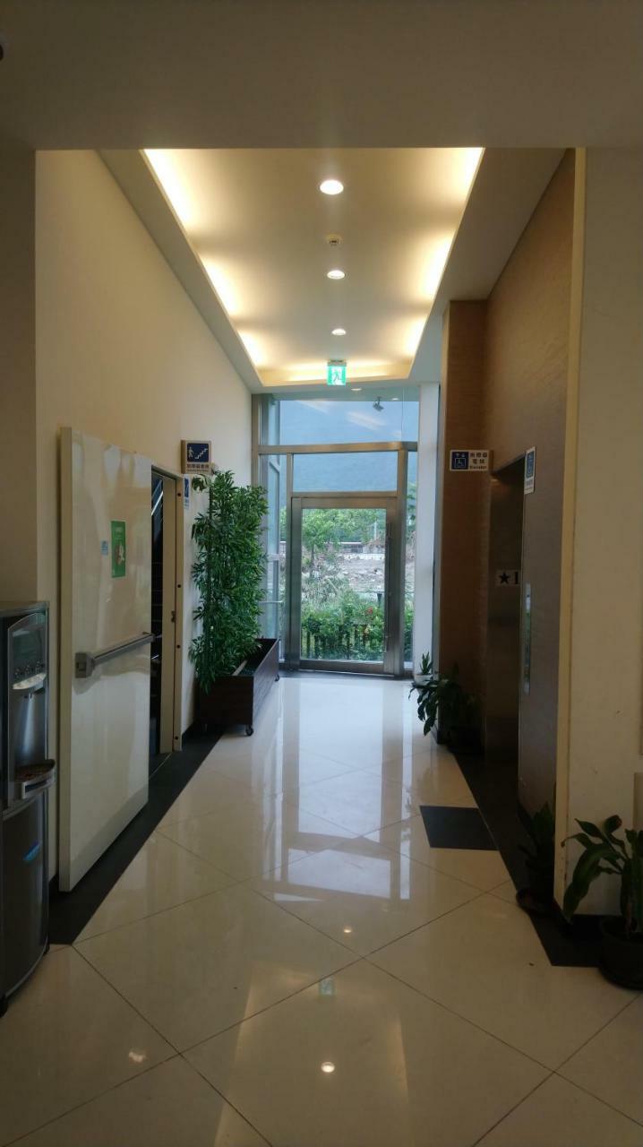 花蓮星晟棧飯店starry Inn近太平洋新城車站 Ngoại thất bức ảnh